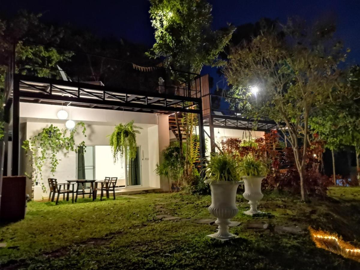 Hôtel Hug Station Khaoyai à Pong Talong Extérieur photo